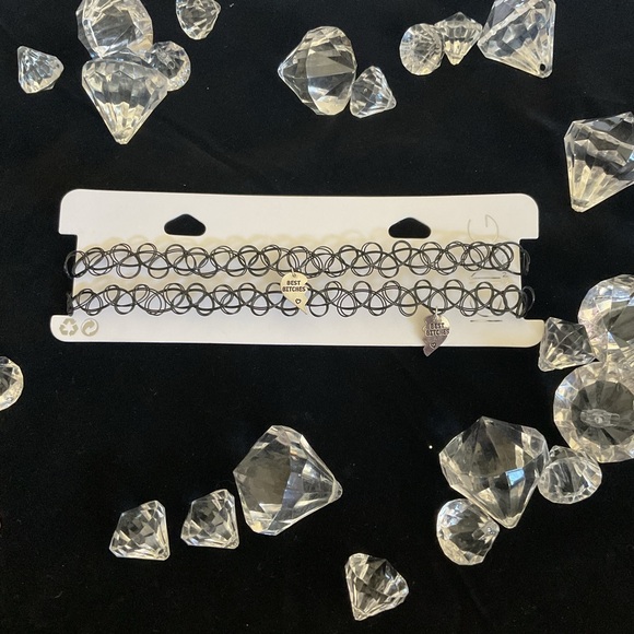 Other - Best friend neck choker